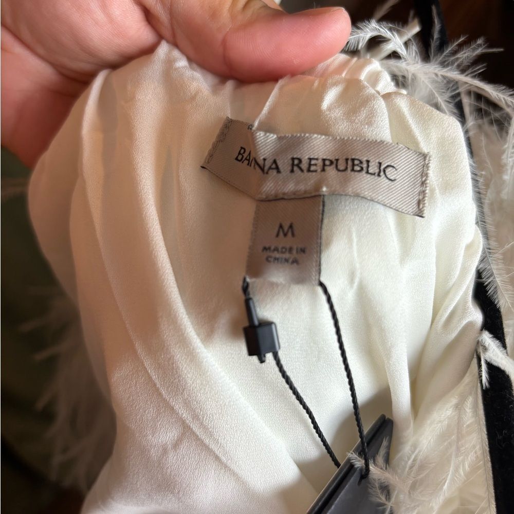 Banana Republic Real Ostrich Feather Tank - Picture 7 of 7